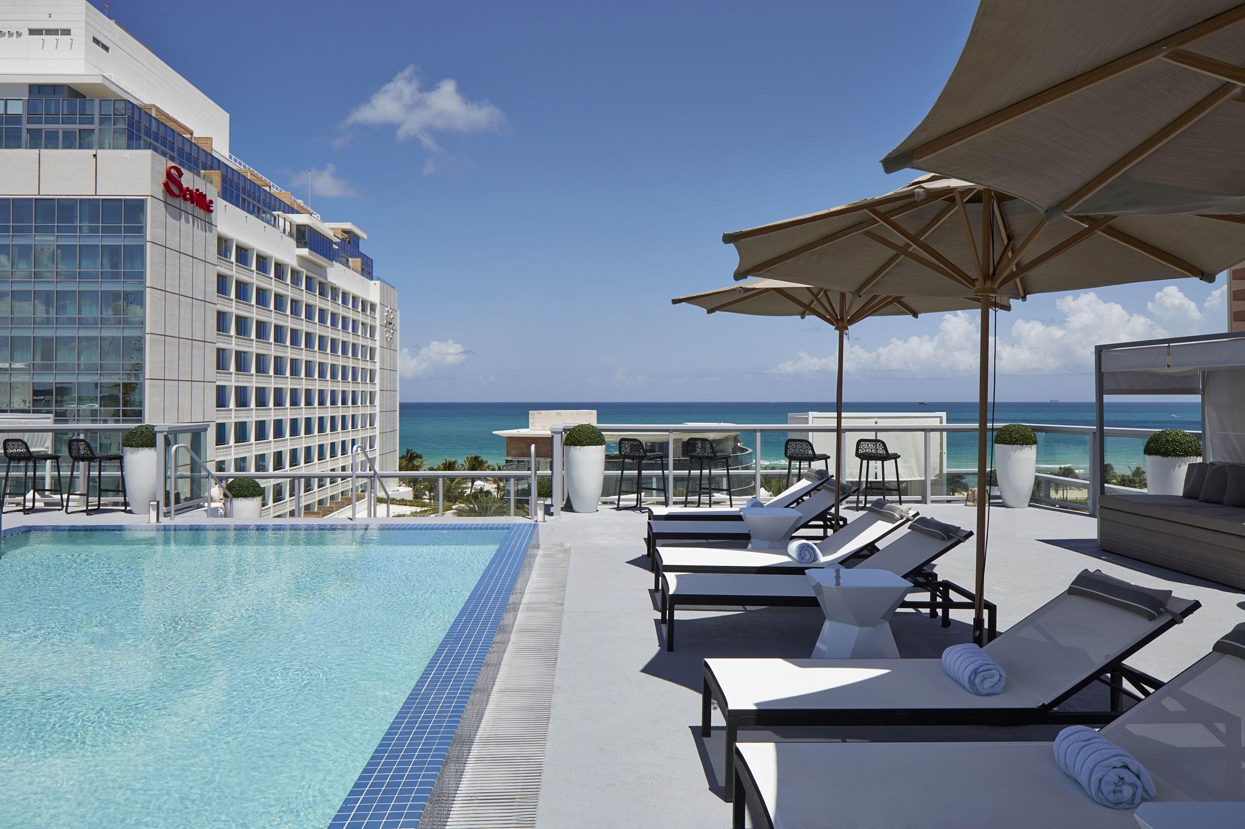 Ac Hotel By Marriott Miami Beach Exterior photo