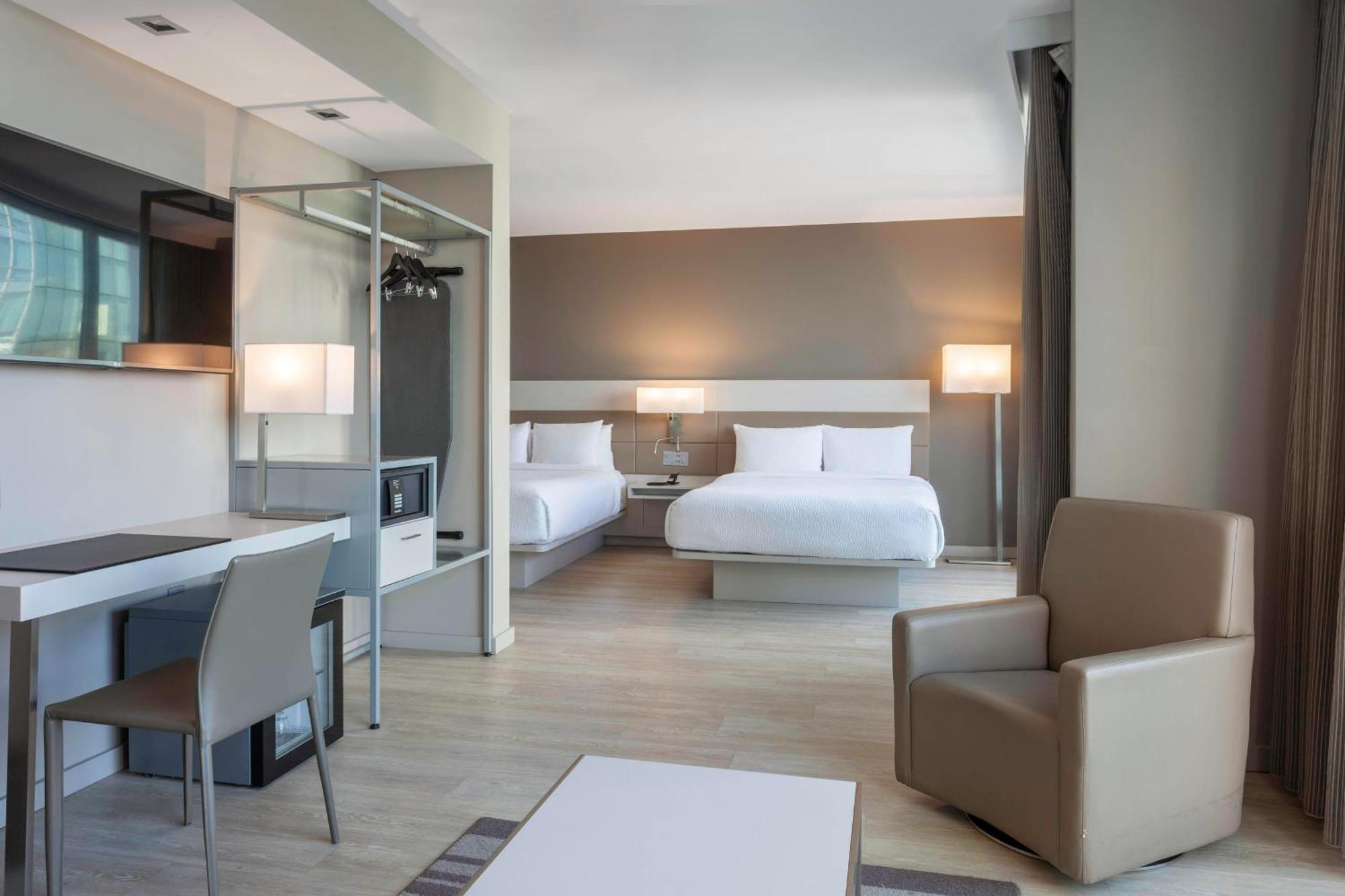 Ac Hotel By Marriott Miami Beach Exterior photo